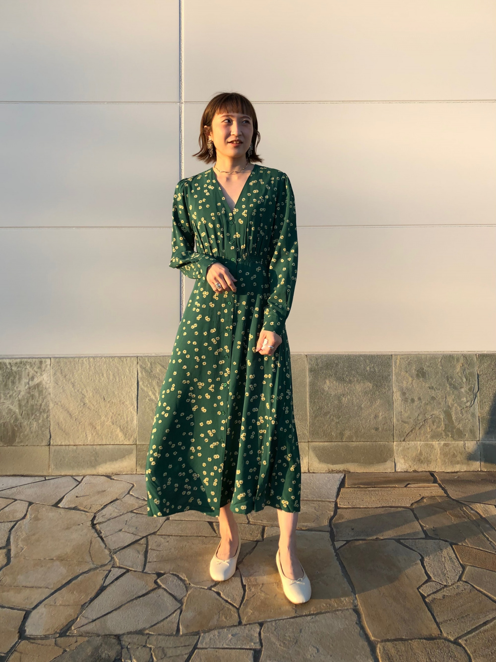 プリントVネックフレアワンピース（長袖・標準丈・112.5～123.5cm