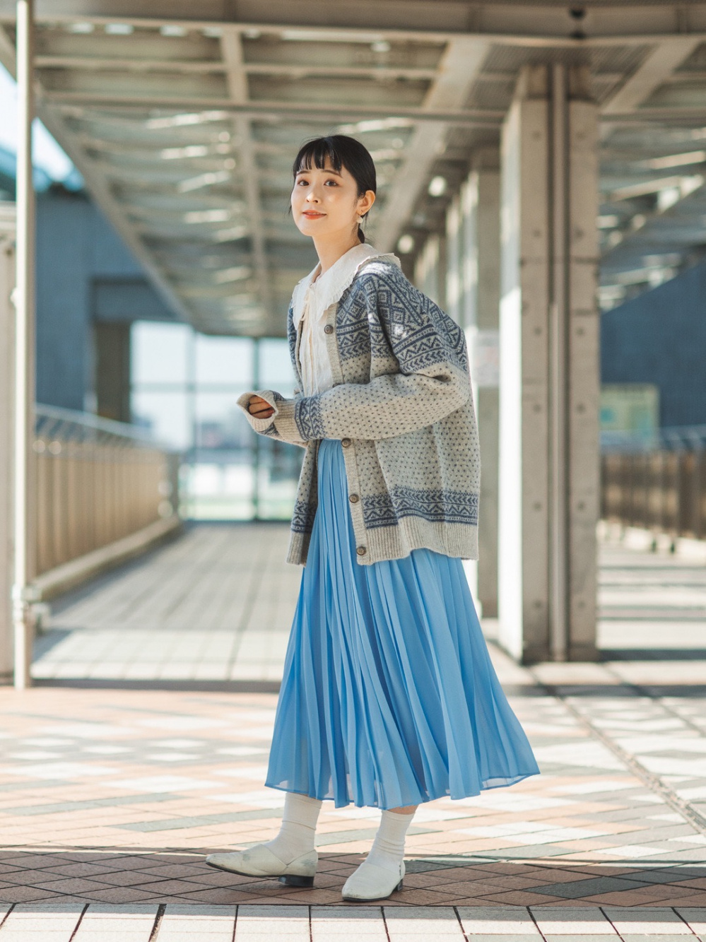 UNIQLO ユニクロ シフォンプリーツロングスカート 売り込み - スカート