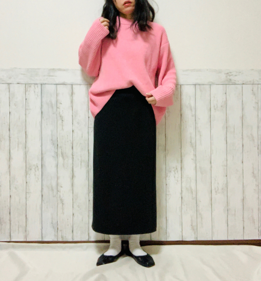 すみれ　UNIQLO ジャージースーツ上下（ブラック）とホワイトシャツ3点 ユニクロ公式 | ブラッシュドジャージーシャツジャケット