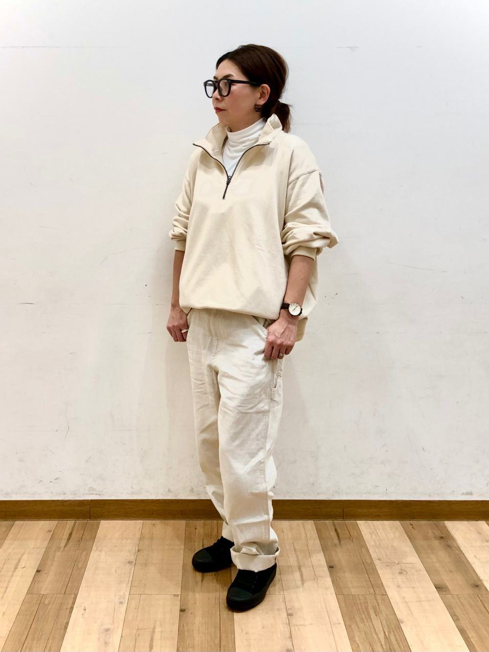 Kids ディズニー ビヨンド タイム Ut グラフィックtシャツ 半袖 デニムワークパンツ コットンリネン セットアップ可能 の着用コーディネート ユニクロ