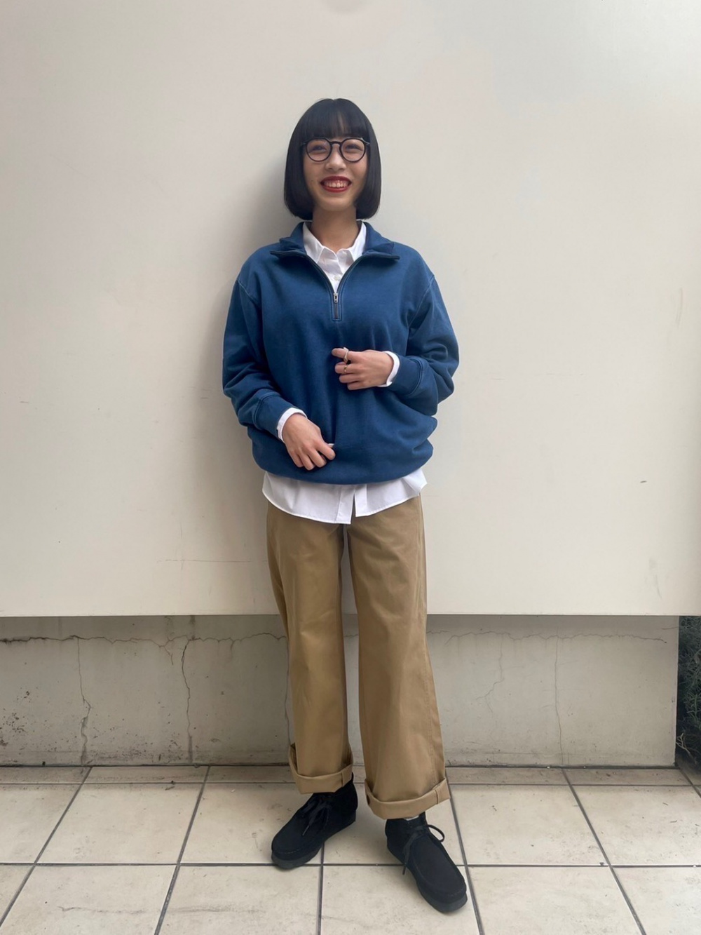 インディゴスウェットハーフジッププルオーバー（長袖）」の着用