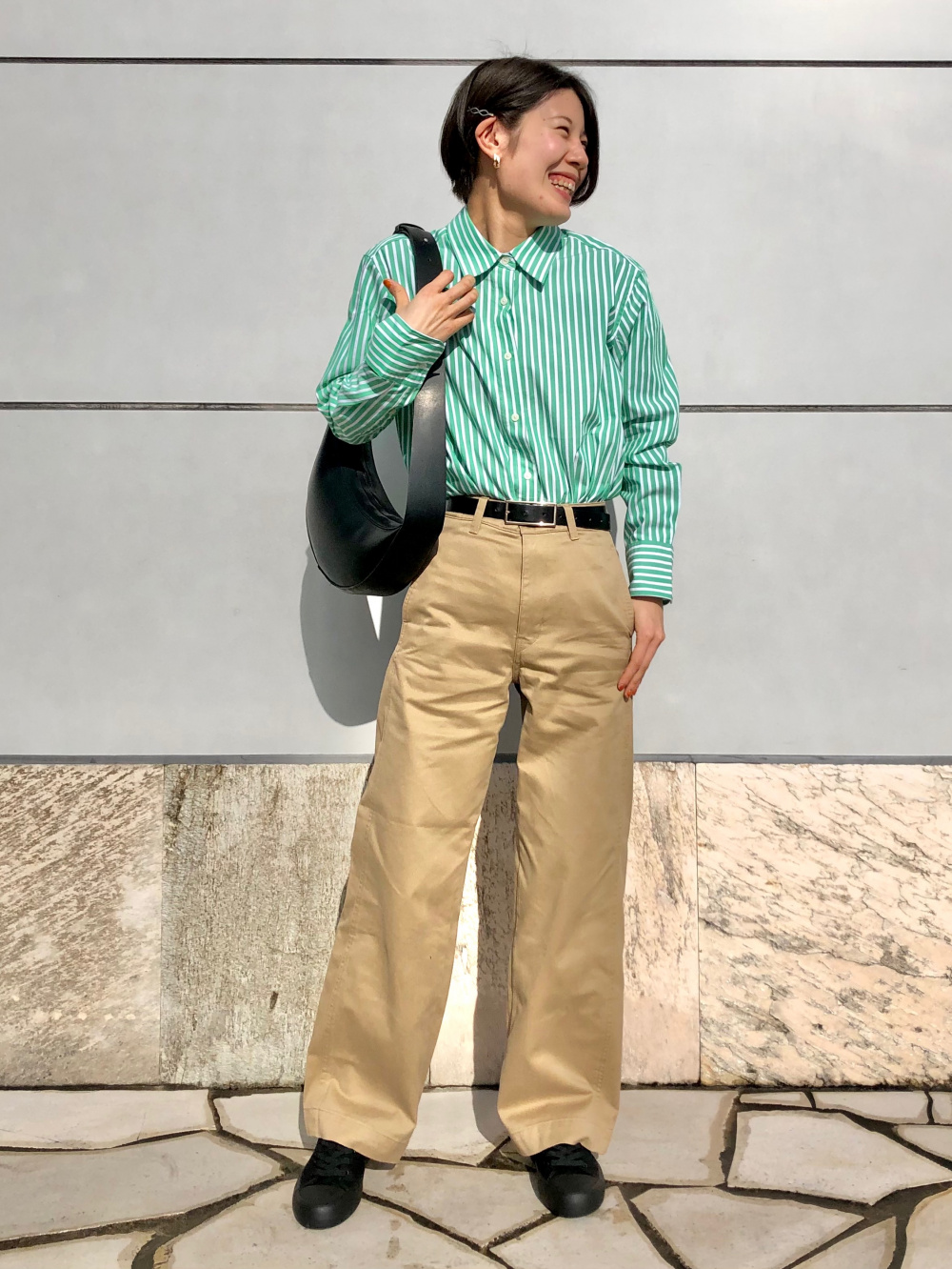 UNIQLO - 新品 ユニクロ コットンバギーパンツ オフ ホワイト