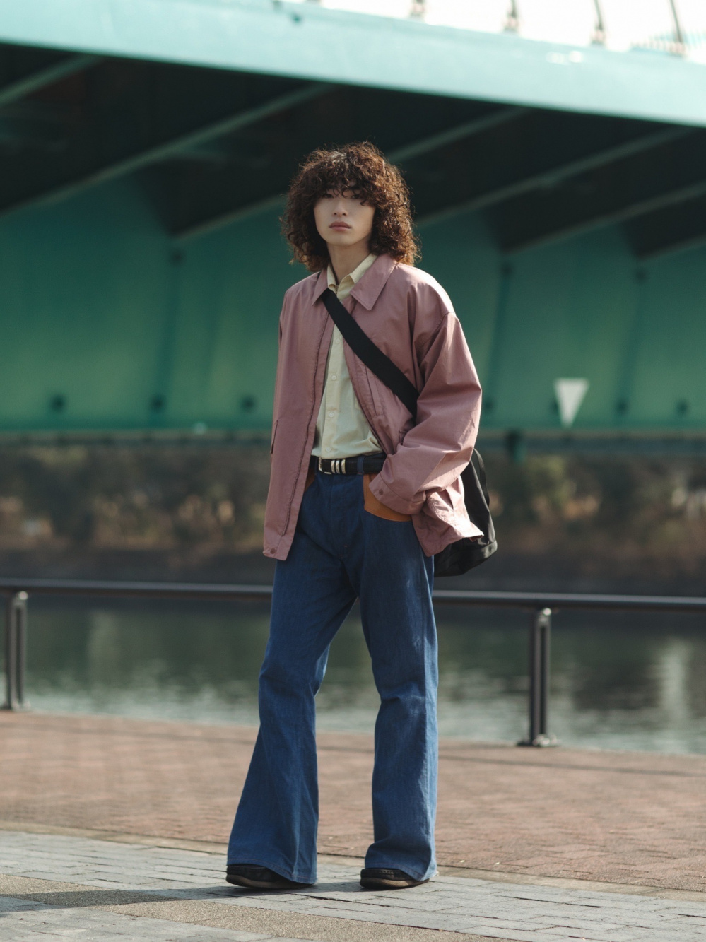 オーバーサイズシャツ（長袖）、オーバーサイズユーティリティ