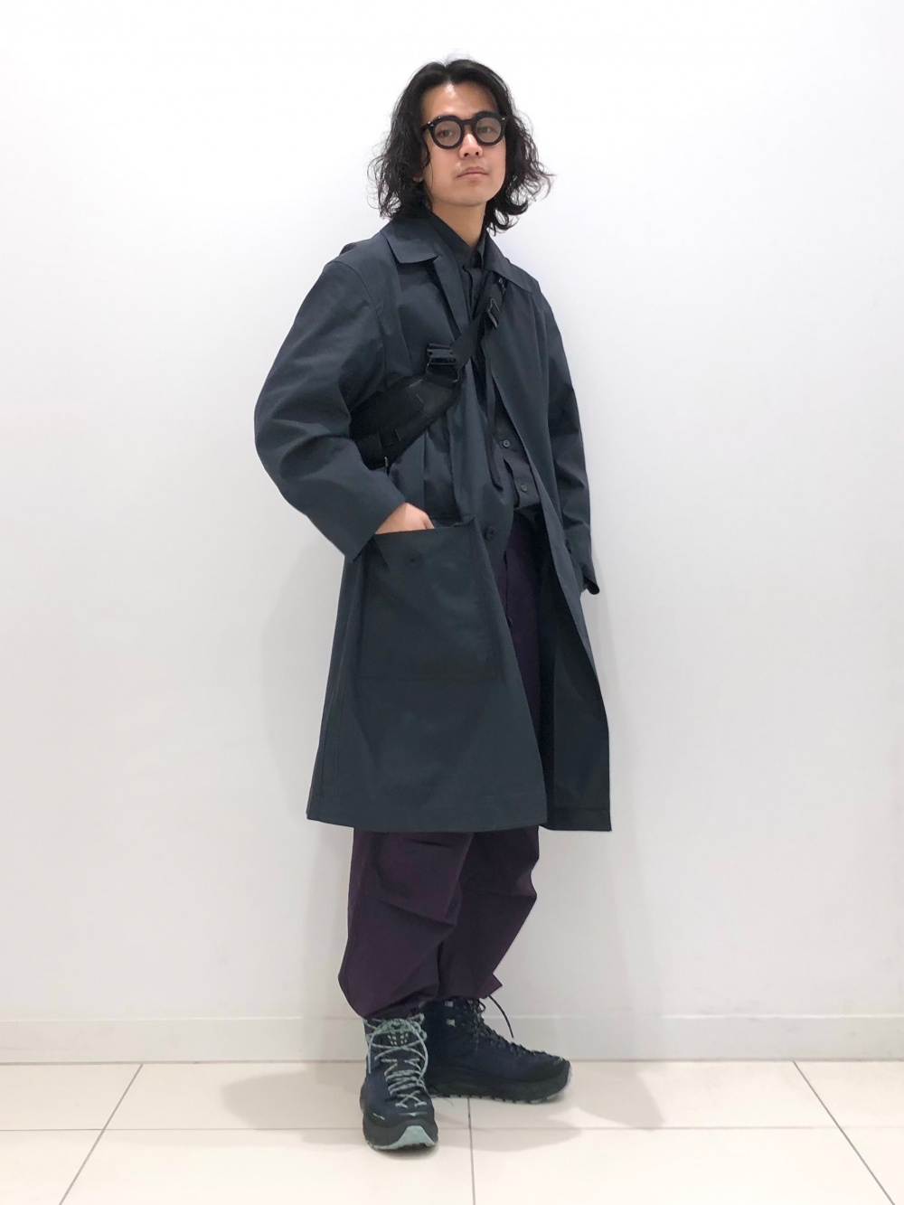 オーバーサイズステンカラーコート、オーバーサイズシャツ（長袖）」の