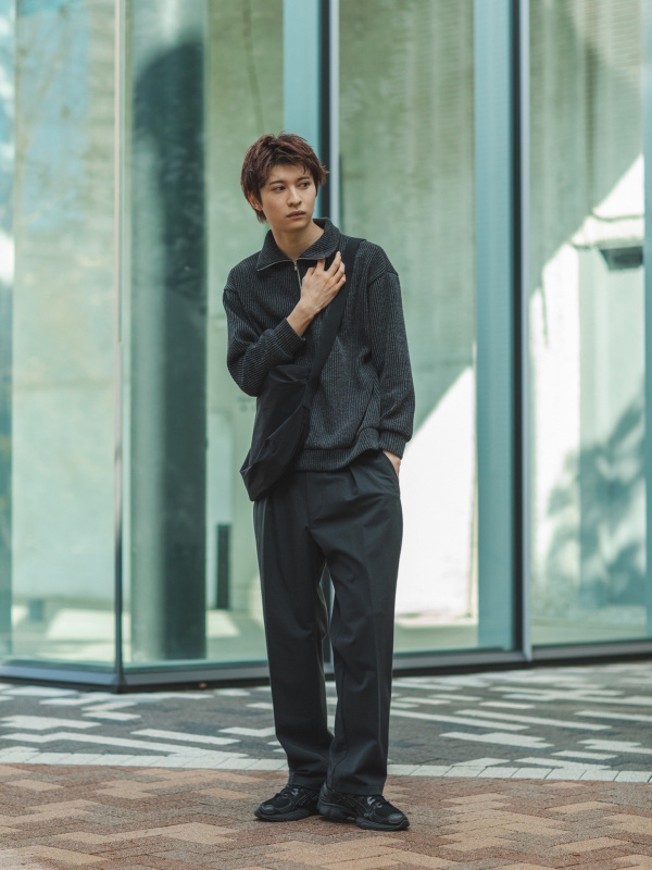 ワイドフィットタックジャージーパンツ」の着用コーディネート  