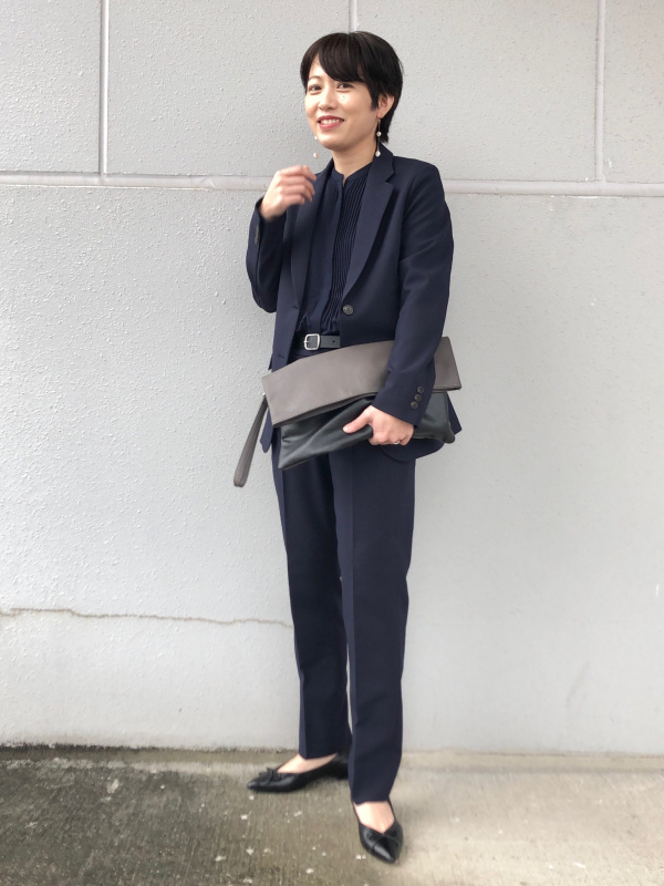 レーヨンピンタックブラウス（長袖）、感動パンツ（スリムストレート