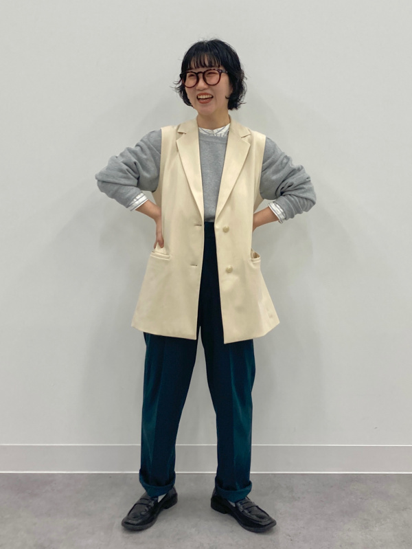 ジャージースーツパンツ セットアップ可能（レディース）の着用