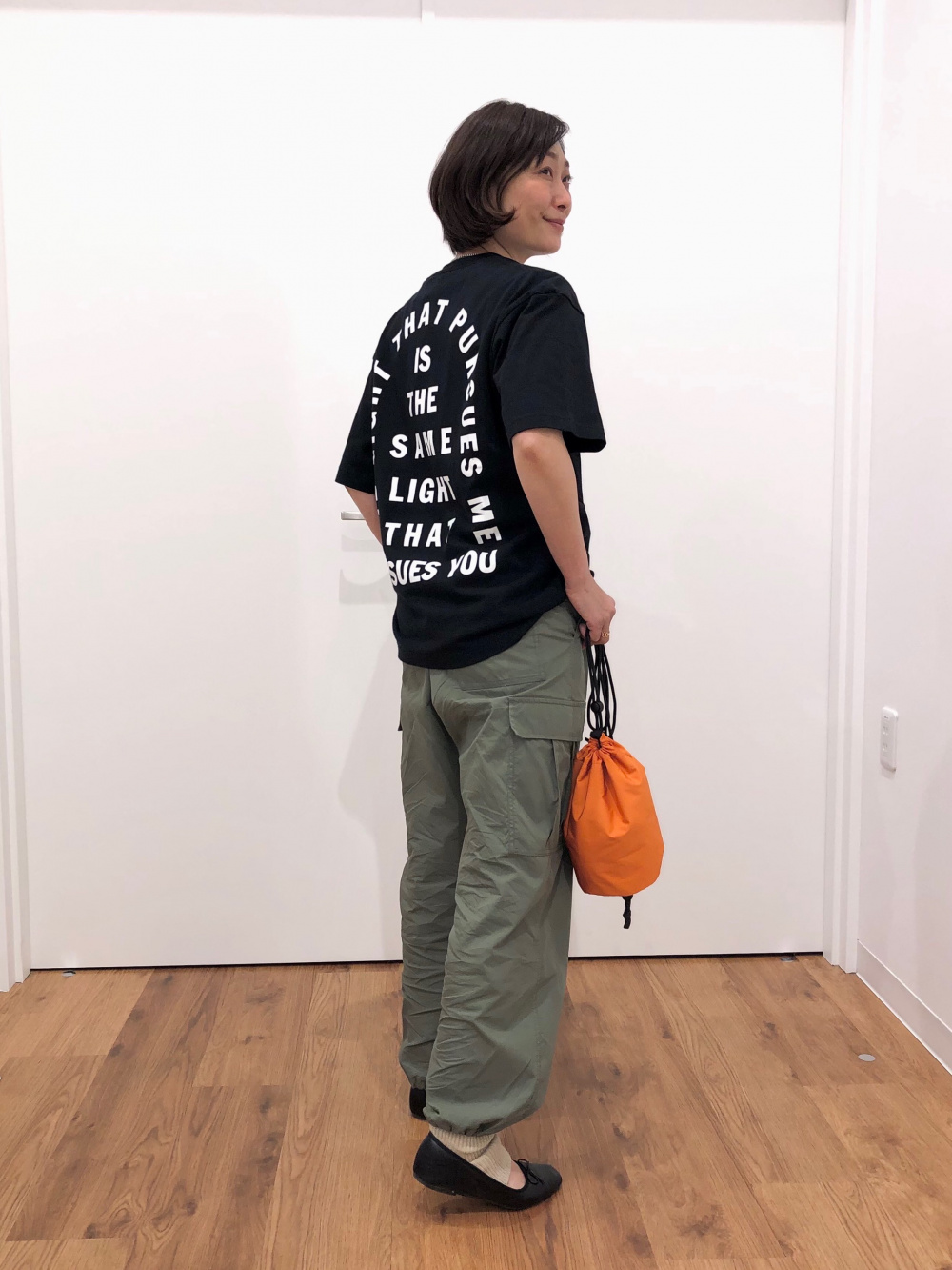 プレミアムラムVネックワンピース（長袖）、ヒートテックニットレッグ  