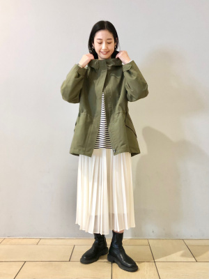 ユニクロ公式 | ユーティリティパーカ