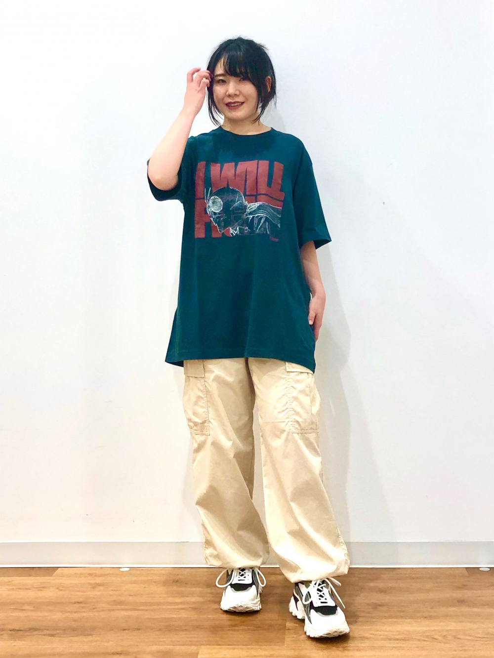 シン・ジャパン・ヒーローズ・ユニバース UT グラフィックTシャツ シン