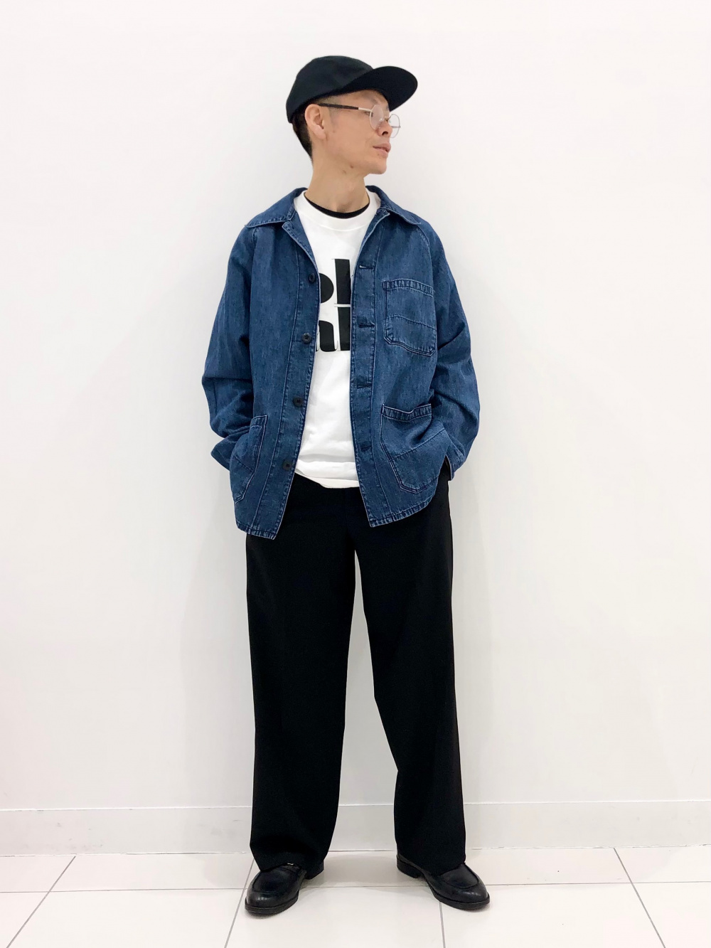 「ユーティリティデニムジャケット（コットンリネン）セットアップ可能、デニムワークパンツ（コットンリネン）セットアップ可能」の着用コーディネート