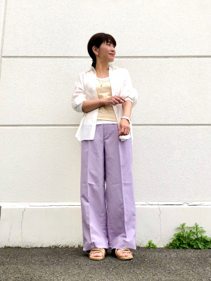 ◆ワイドレッグパンツ リネン タック入り スタイリッシュ ユニクロで2色買い】リネンブレンドタックワイドパンツ／川口
