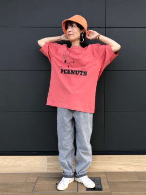 日本製 ビッグサイズ 人気完売品　スーパーナチュラル×ピーナッツ　グラフィックT ユニクロ公式 | レトロ ピーナッツ UT グラフィックTシャツ