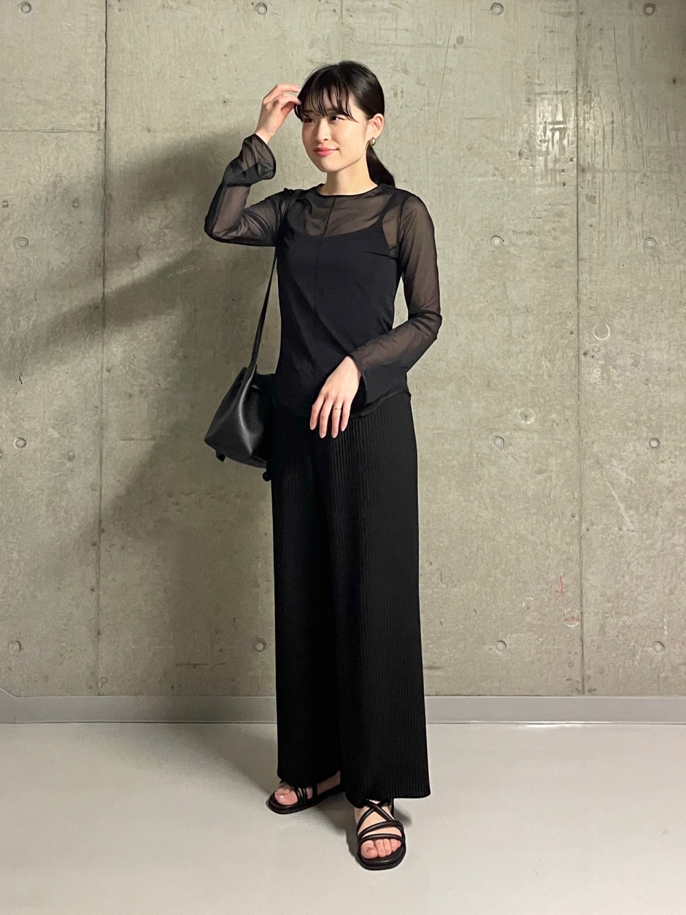 ユニクロ⭐︎プリーツパンツ 通販 ユニクロ新品 ブリーツストレートパンツM