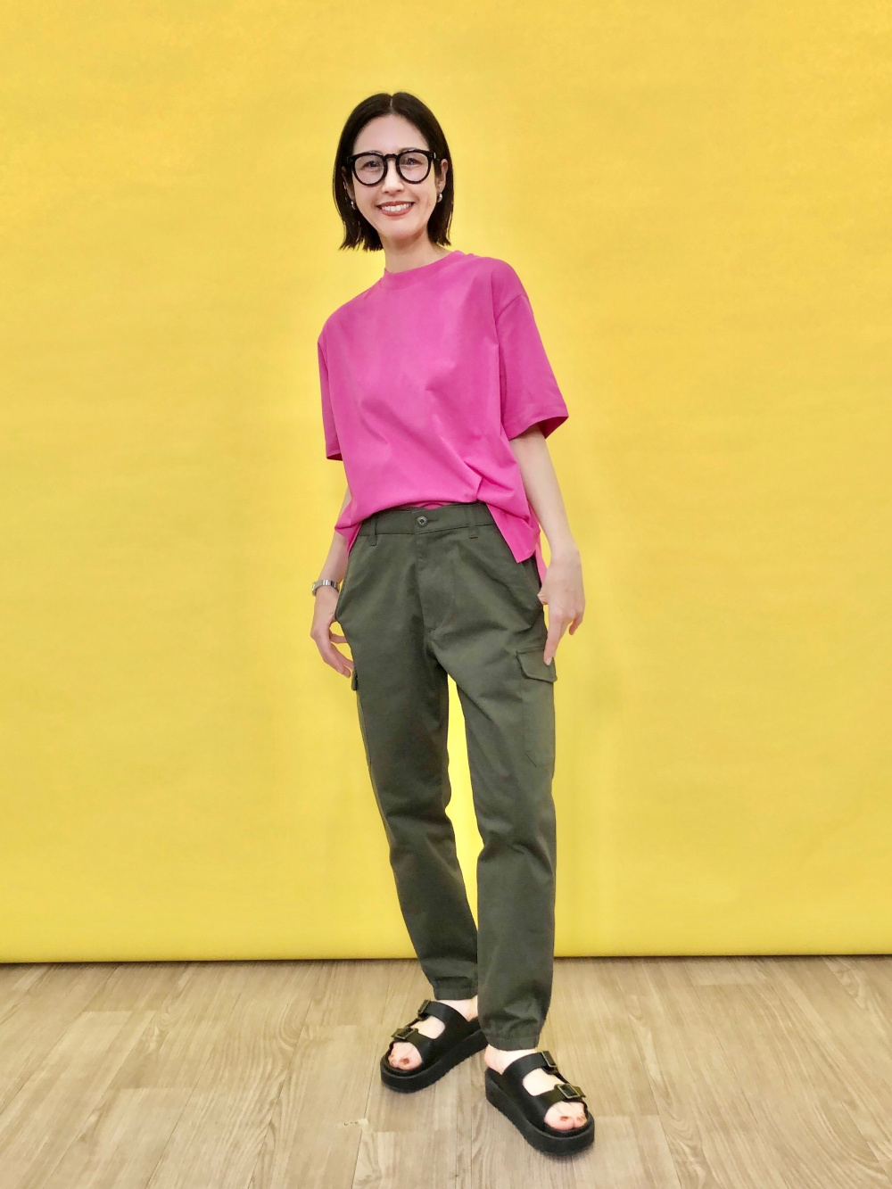 「ミッフィー エアリズムリラコ、リネンブレンドオープンカラーシャツ（半袖）セットアップ可能」の着用コーディネート ユニクロ公式