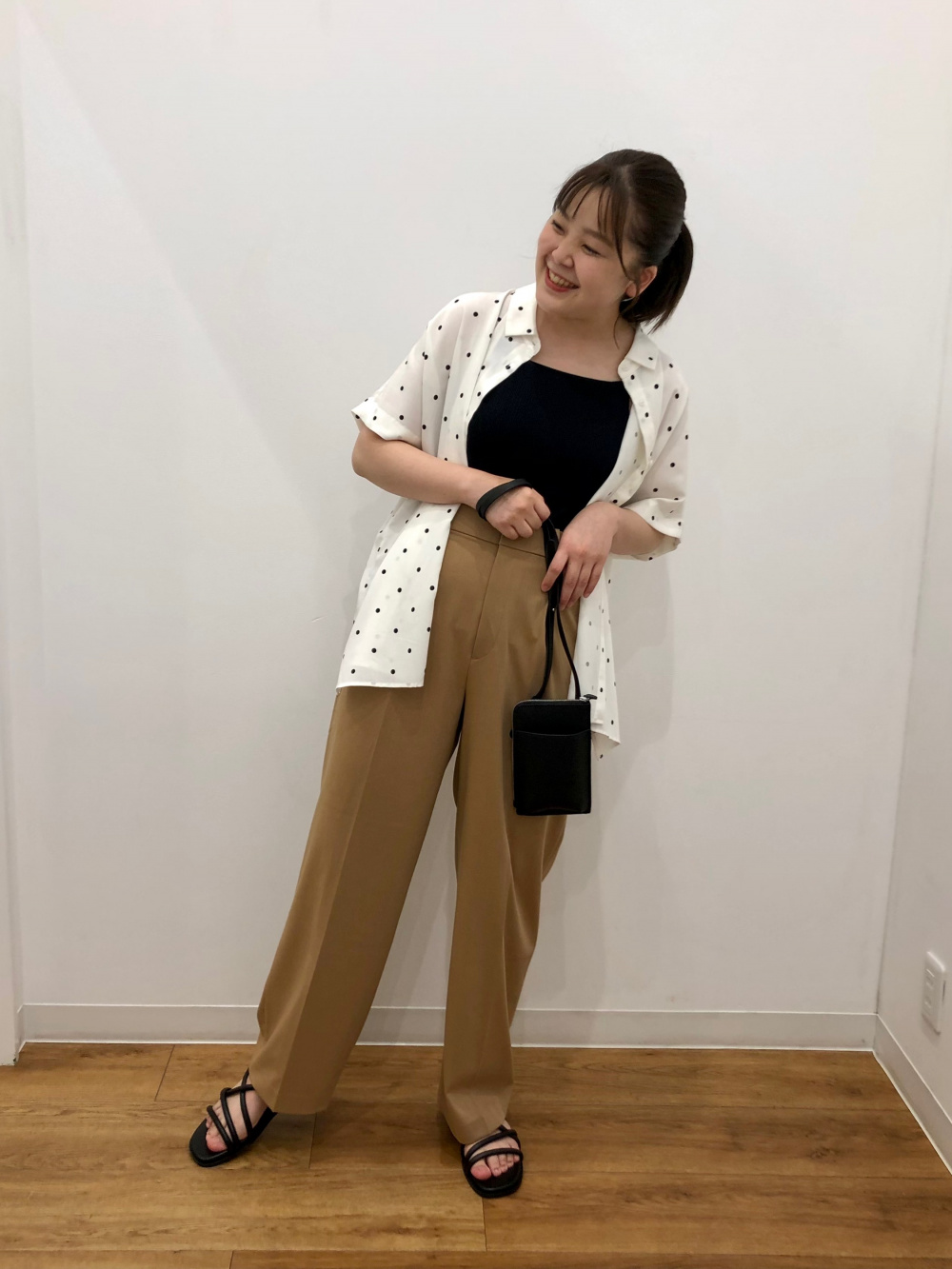 レーヨンプリントブラウス（ドット・半袖）、ギャザーワイドパンツ（丈