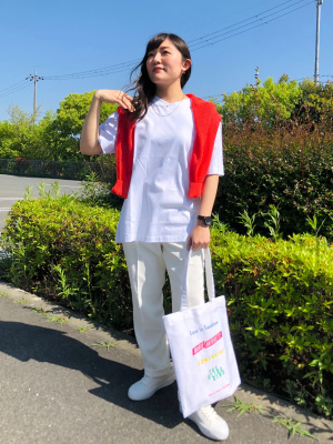 ユニクロ公式 | リラックスフィットVネックTシャツ(半袖)