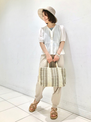 ユニクロ公式 | レーヨンローンVネックブラウス（半袖）