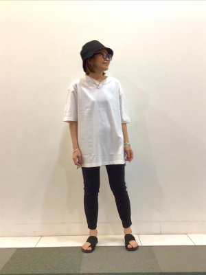 ユニクロ公式 | ウルトラストレッチハイライズクロップドレギンスパンツ