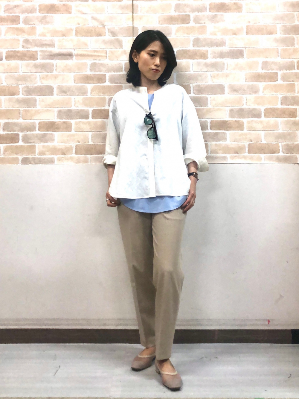40代ママのユニクロコーデ】「リネンブレンドバンドカラーシャツ