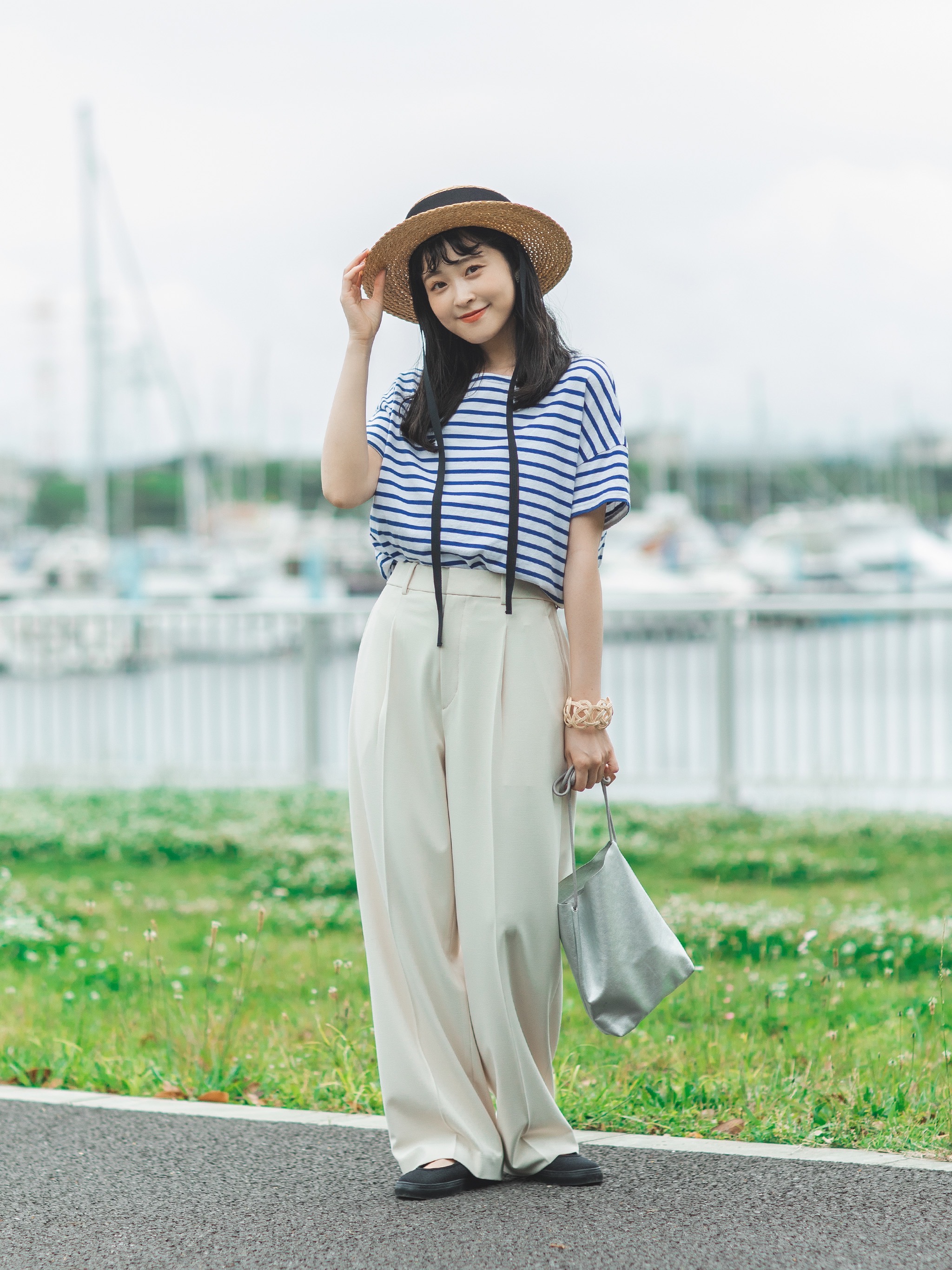 最新作売れ筋が満載 ユニクロ♡UNIQLOコーデュロイワイドパンツ カジュアルストレートズボン