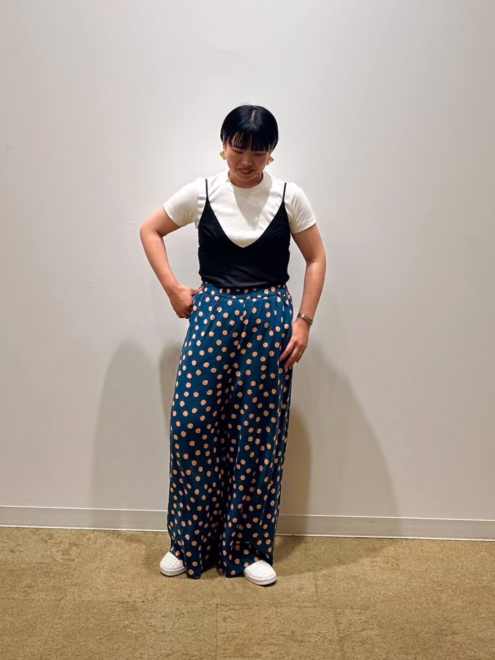 ゴーストガールサマーダークシアーデザインキャミソール