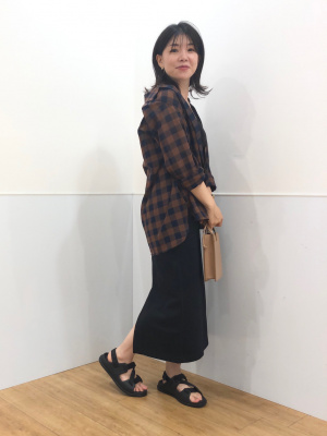 新品UNIQLO ダークグリーン サンダル XL 27 ユニクロ公式 | サンダル