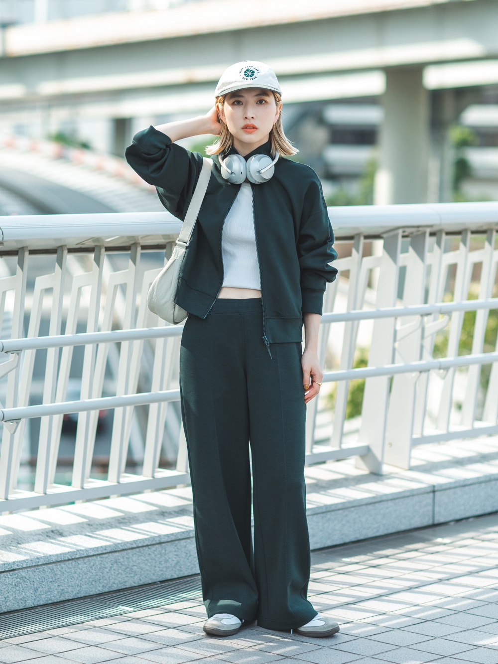 大人気☆UNIQLO  セットアップ Uniqlo U試着】気温20度の秋は、完売間近の「着やせセットアップ」を着