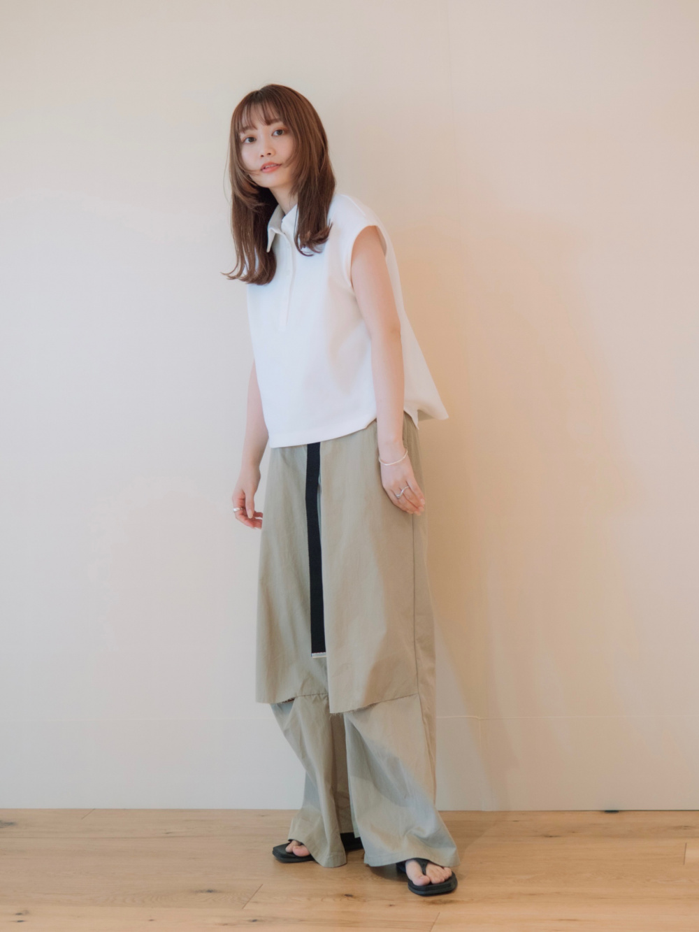 レーヨンプリントブラウス（ドット・半袖）、ギャザーワイドパンツ（丈