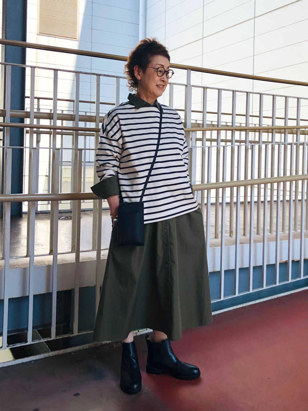 ボーダーTシャツ（長袖）、ボリュームロングスカート（丈標準86