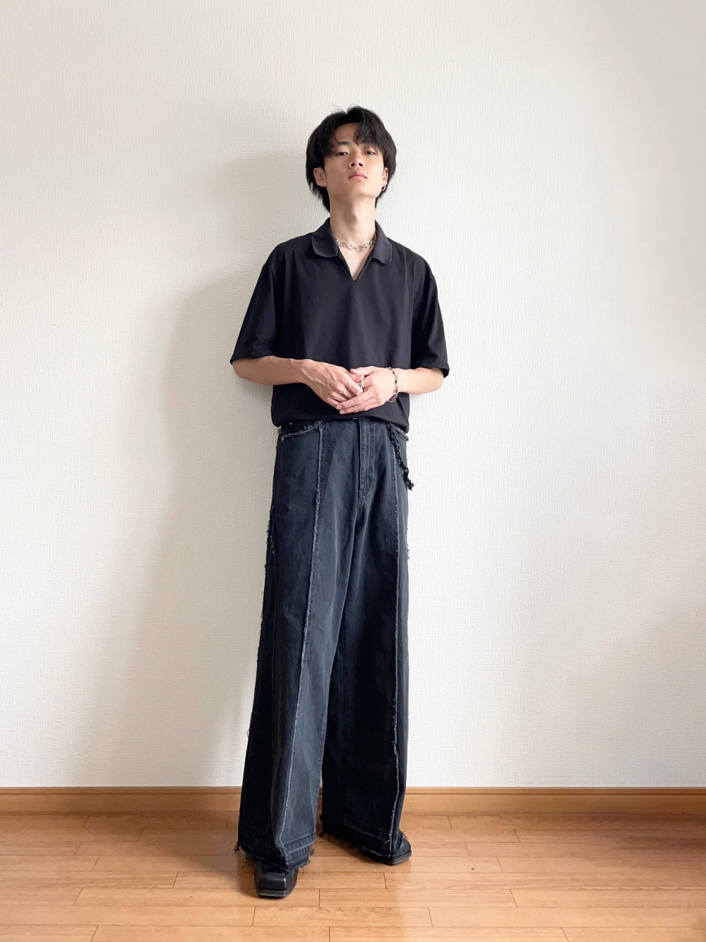 エアリズムポロシャツ（スキッパー・半袖）」の着用コーディネート