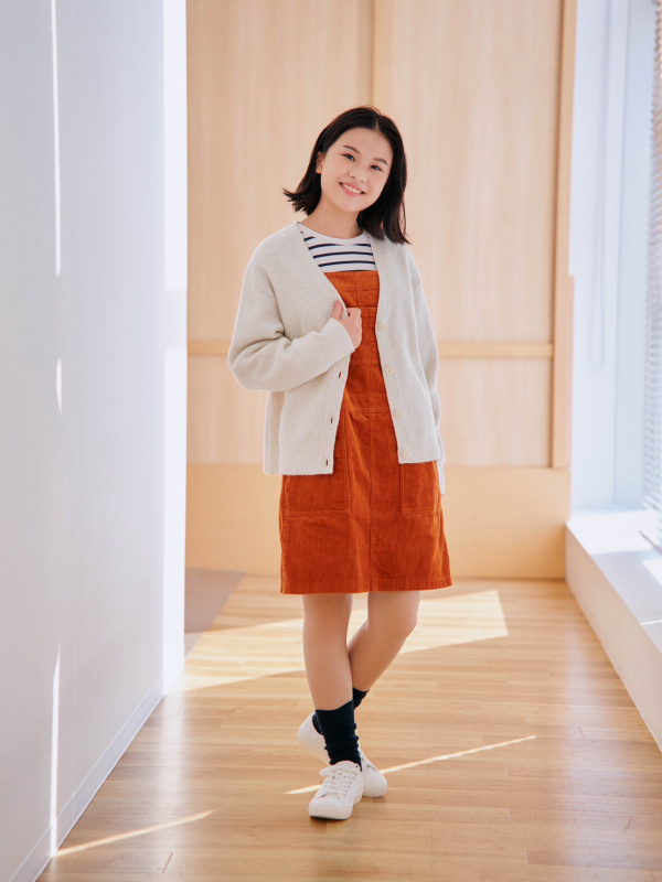 GIRLS コーデュロイジャンパースカートの着用コーディネート一覧