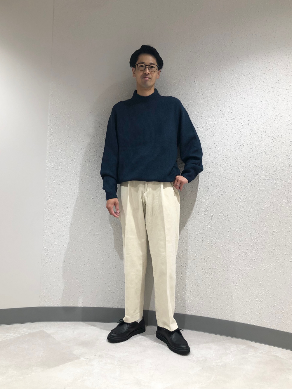 タックワイドパンツ/コーデュロイ」の着用コーディネート