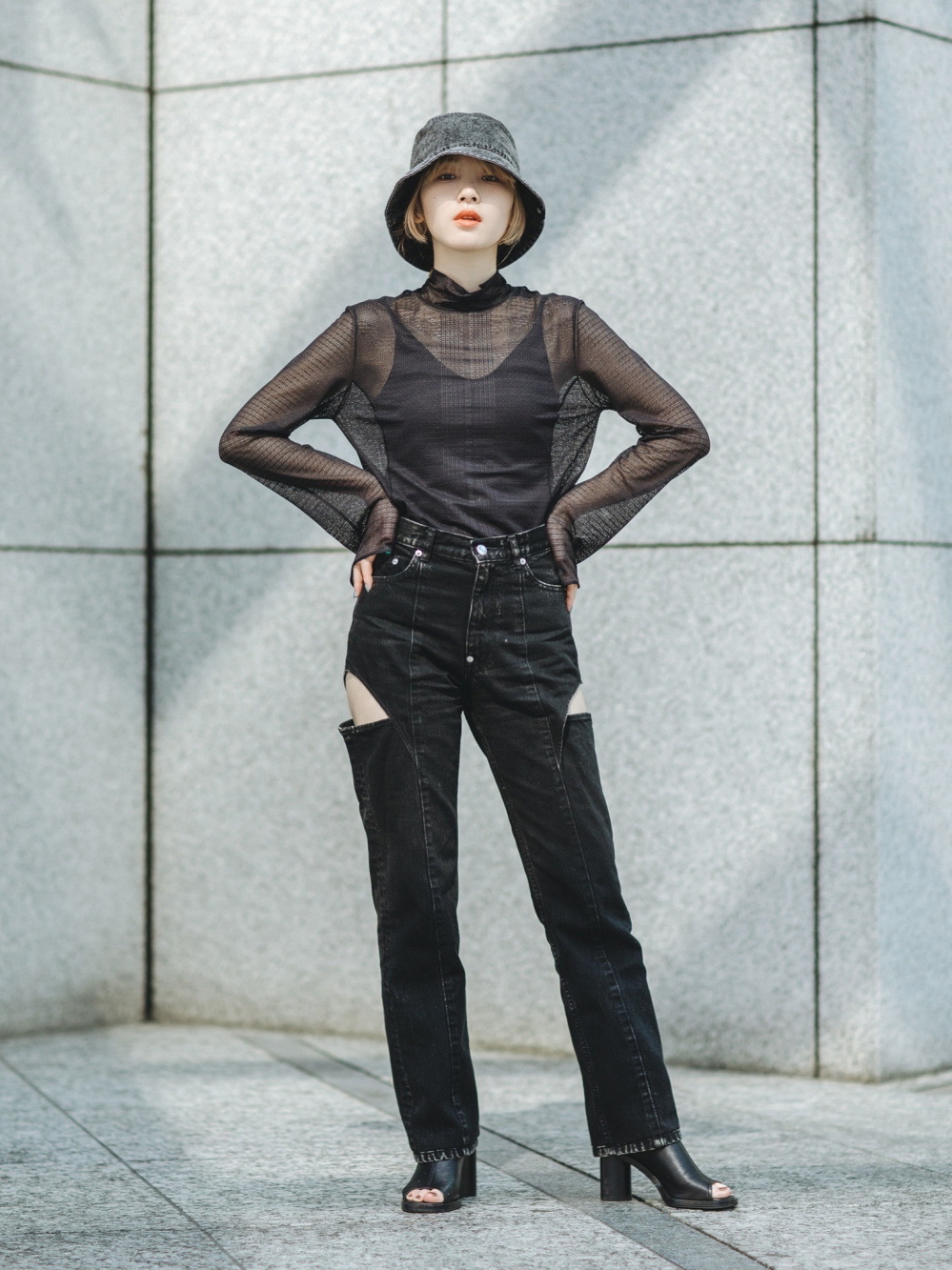 mame kurogouchi シースルーブラウス Mame Kurogouchi ユニクロ シアークルーネック シースルー