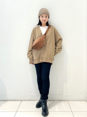 ユニクロ公式 | ウルトラストレッチジーンズ/ミドルライズ/2024モデル