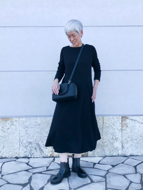 ポンチフレアワンピース（長袖・標準丈・111.5～122cm）（レディース  