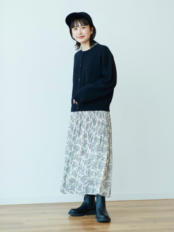 カシミヤクルーネックショートカーディガン（長袖）、カシミヤクルー