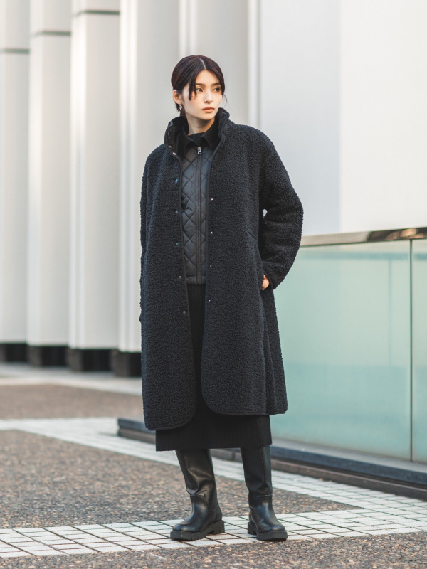 ユニクロ　ユニクロシー　ボアフリーススタンドカラーコート　ブラック&ベージュ ボアフリーススタンドカラーコート」のレディースのコーディネート一覧