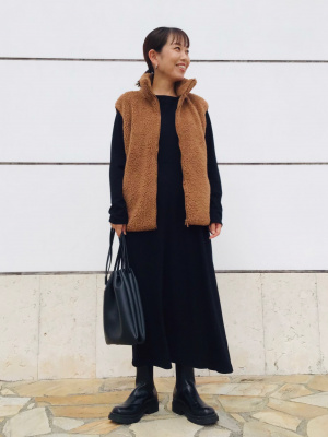 ユニクロ公式 | ライトボアフリースベスト