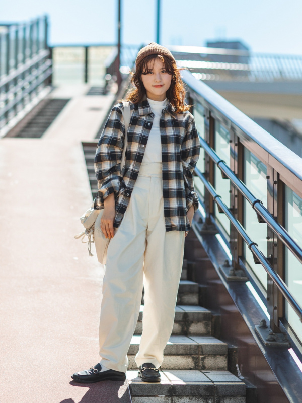 ❇️【美品値下げ】‼️アイボリー ストライプジャケットと パンツ…⭐️ 4点 セット 公式スタイリング | ユニクロ公式