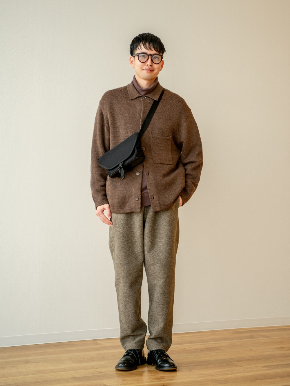 ユニクロU(23AW)　フリースジャージーパンツ  35 BROWN