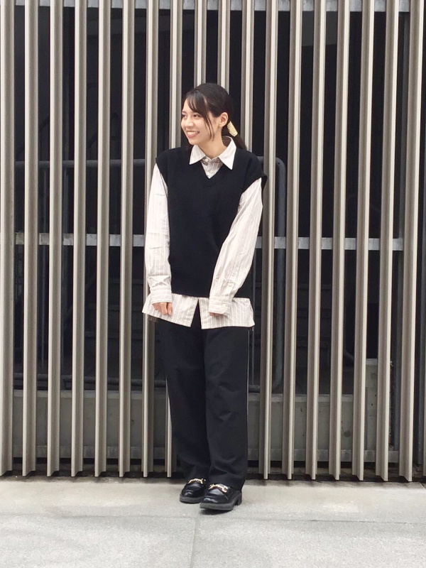 ブロードオーバーサイズストライプシャツ（長袖）（メンズ）の着用