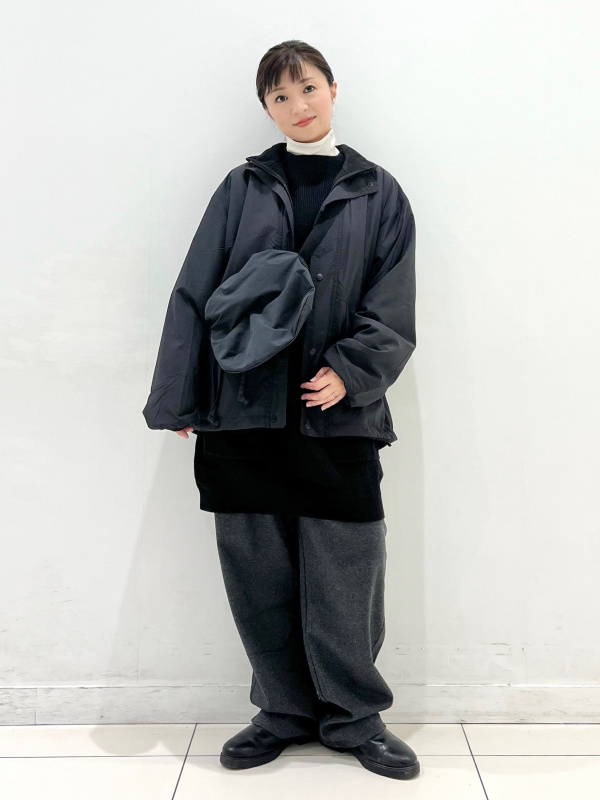 〈UNIQLO U〉リバーシブルスタンドジャケット ブラック M リバーシブルスタンドジャケット」の着用コーディネート