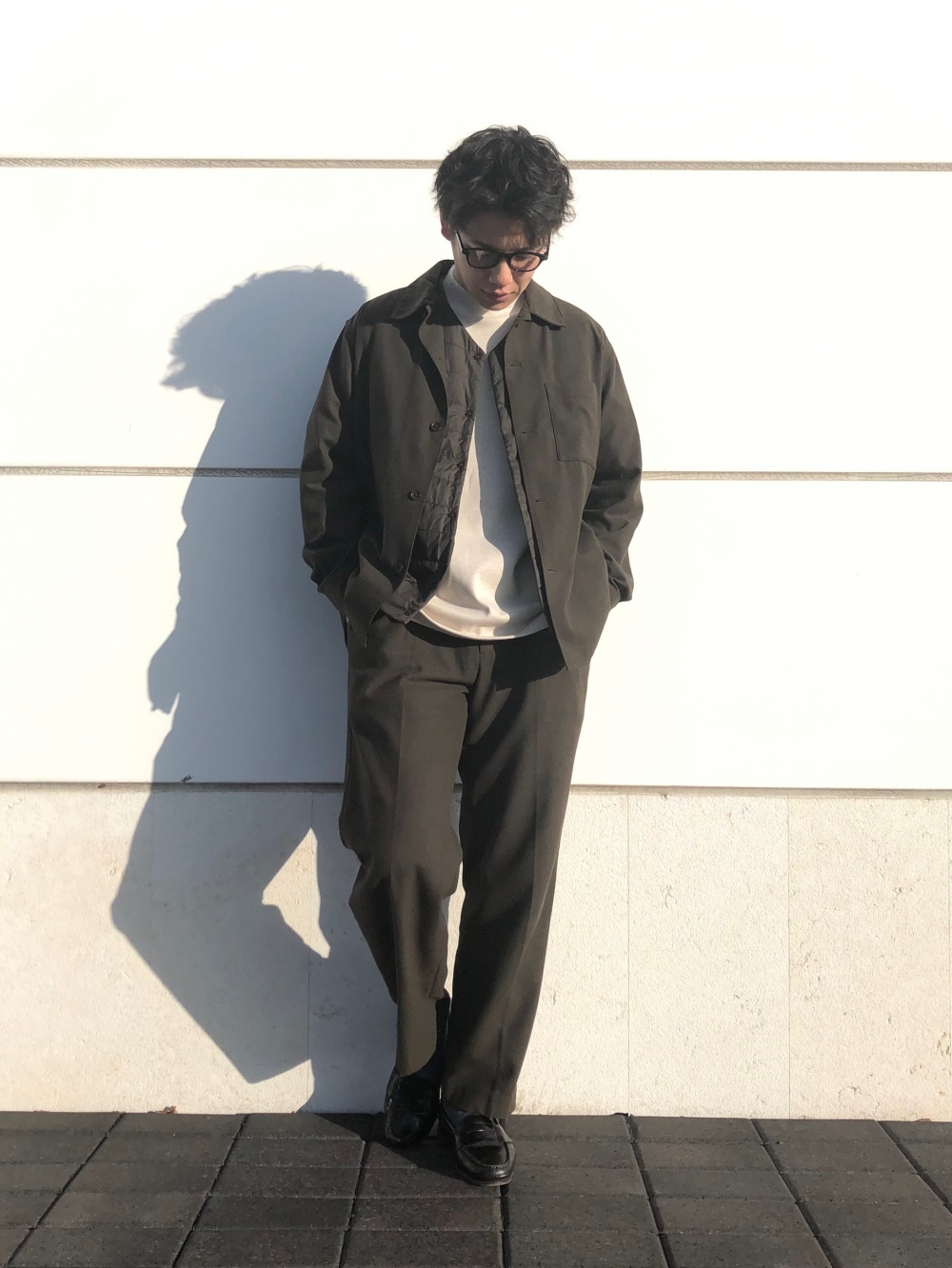 ブロックテックパーカ（3Dカット）、ボーダーT（長袖）」の着用