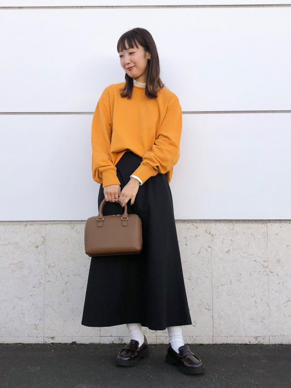 レーヨンブラウス（半袖）、感動パンツ（スリムストレート・丈標準70