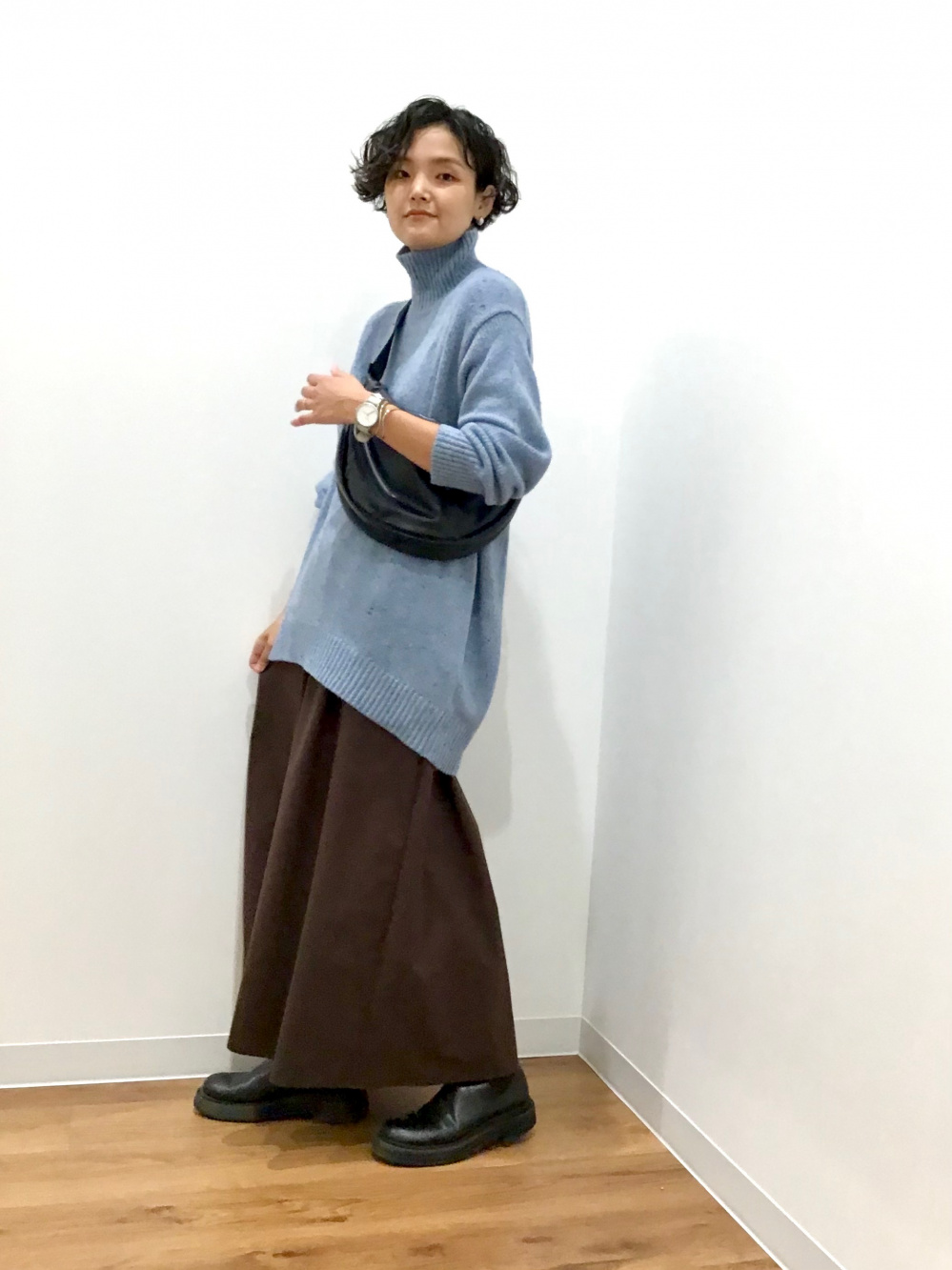 専用ページ UNIQLO リブタートル4点とショートニットJKおまとめ メリノリブタートルネックセーター」の着用コーディネート