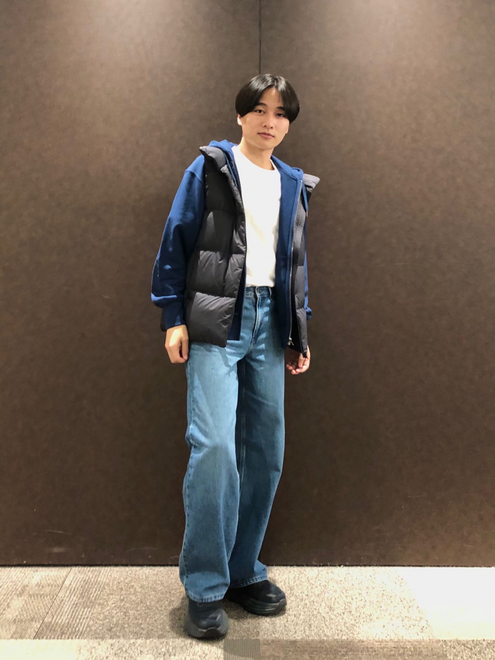 デニムジャケット、バギージーンズ」の着用コーディネート| ユニクロ公式