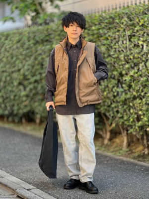 ユニクロ公式 | ワイドフィットジーンズ(丈標準74~77cm) ユニクロ公式 | ワイドフィットジーンズ(丈標準74~77cm)