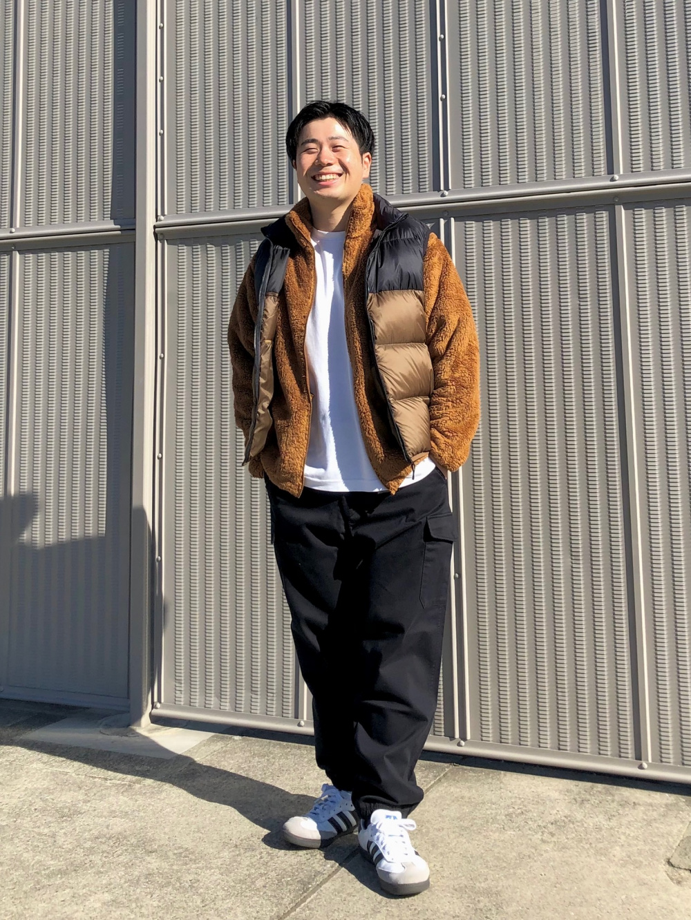 ウルトラライトダウンベスト/ワイドキルト」の着用