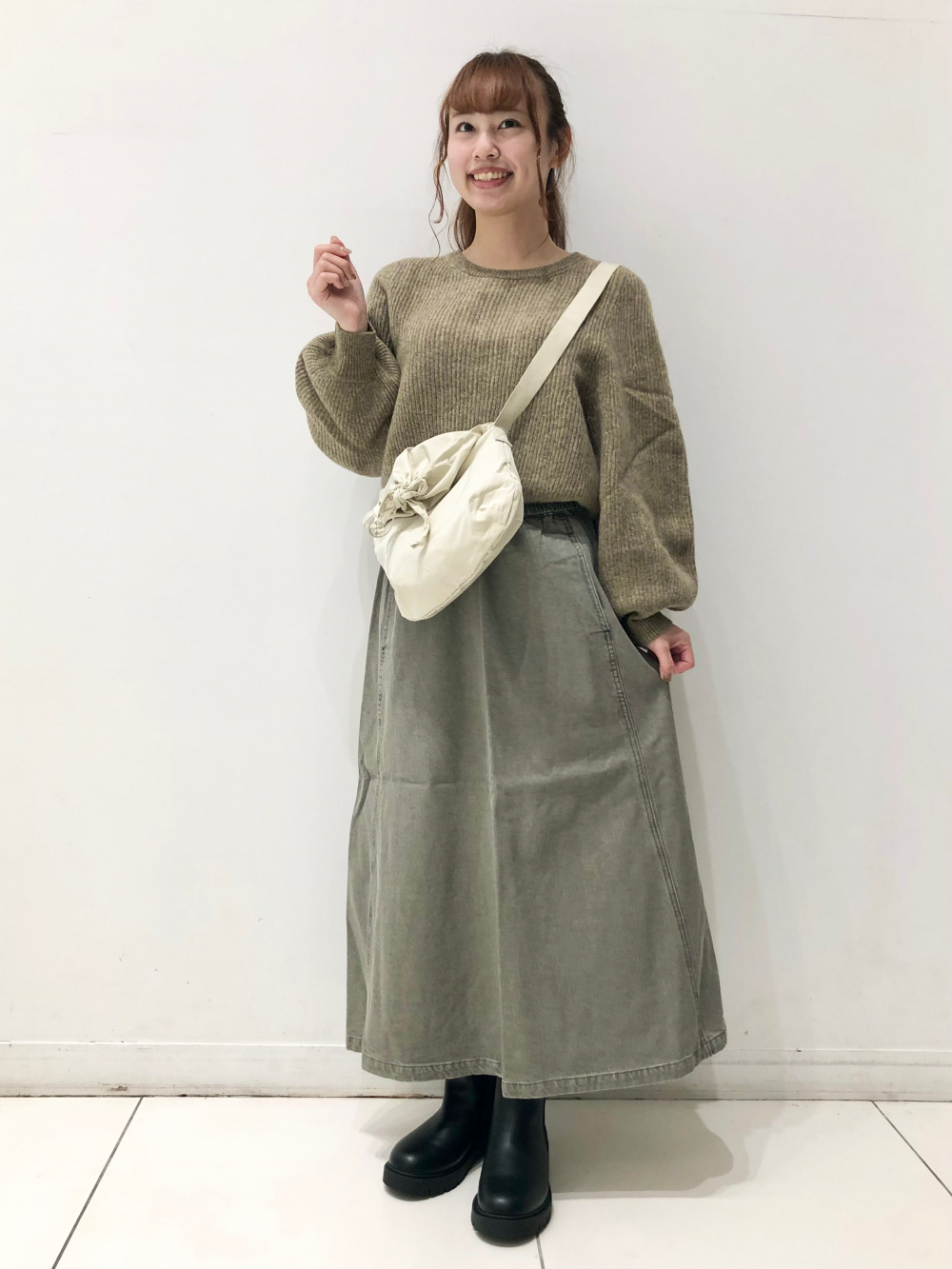 UNIQLO U 新品　デニムイージースカート XXL ３カラーまとめて出品 UNIQLO】期待通り！いや、期待以上！買って良かったユニクロU